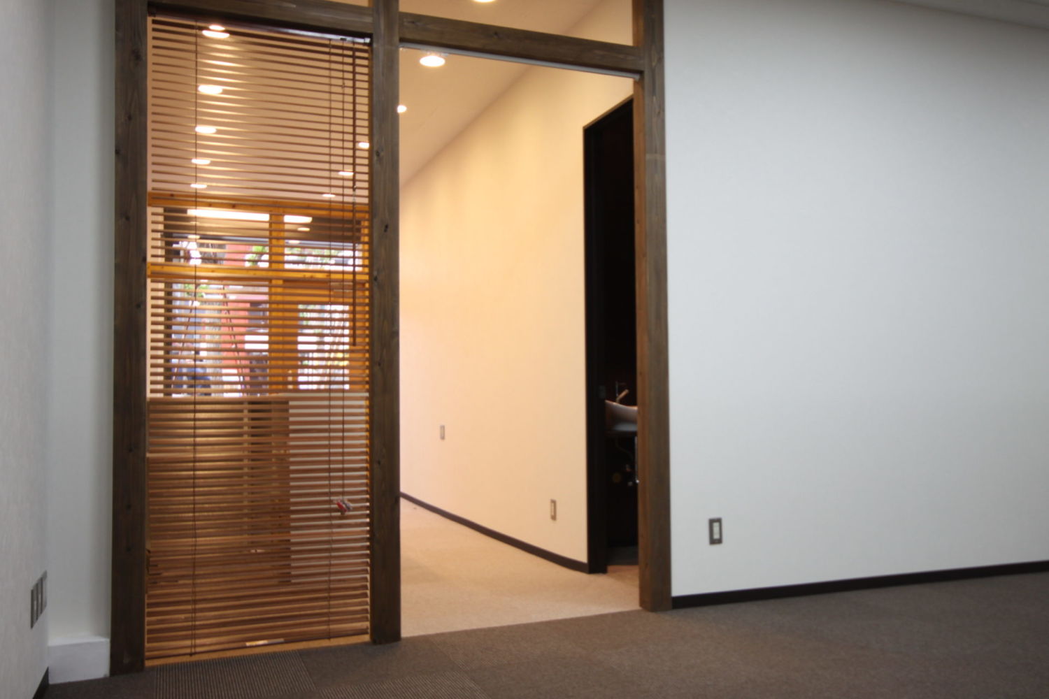 綾瀬かえで整骨院 施工実績