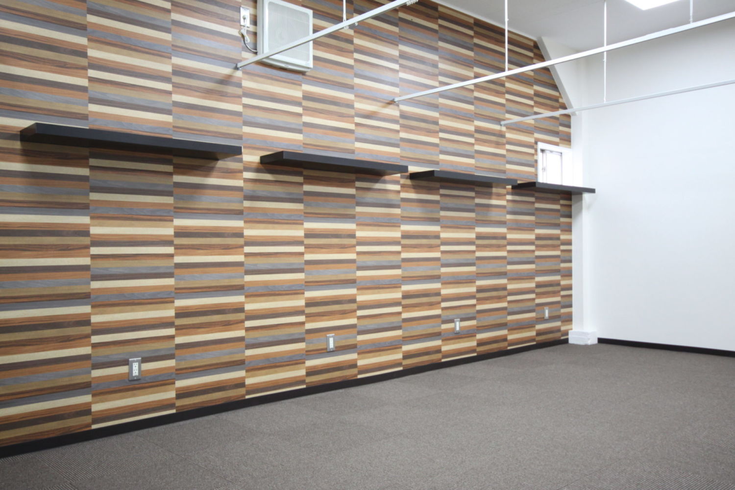 綾瀬かえで整骨院 施工実績