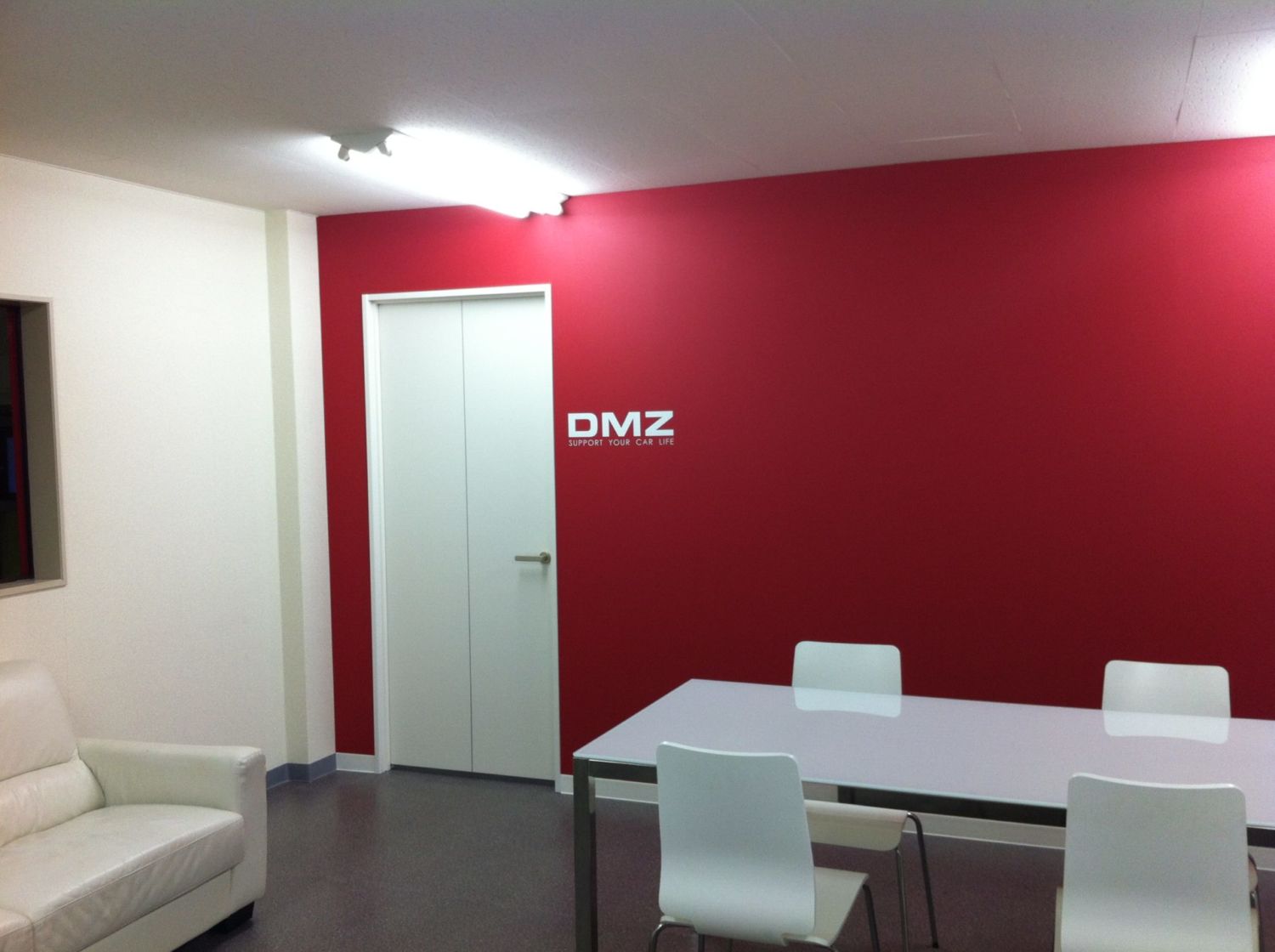 DMZ車販売店 施工実績