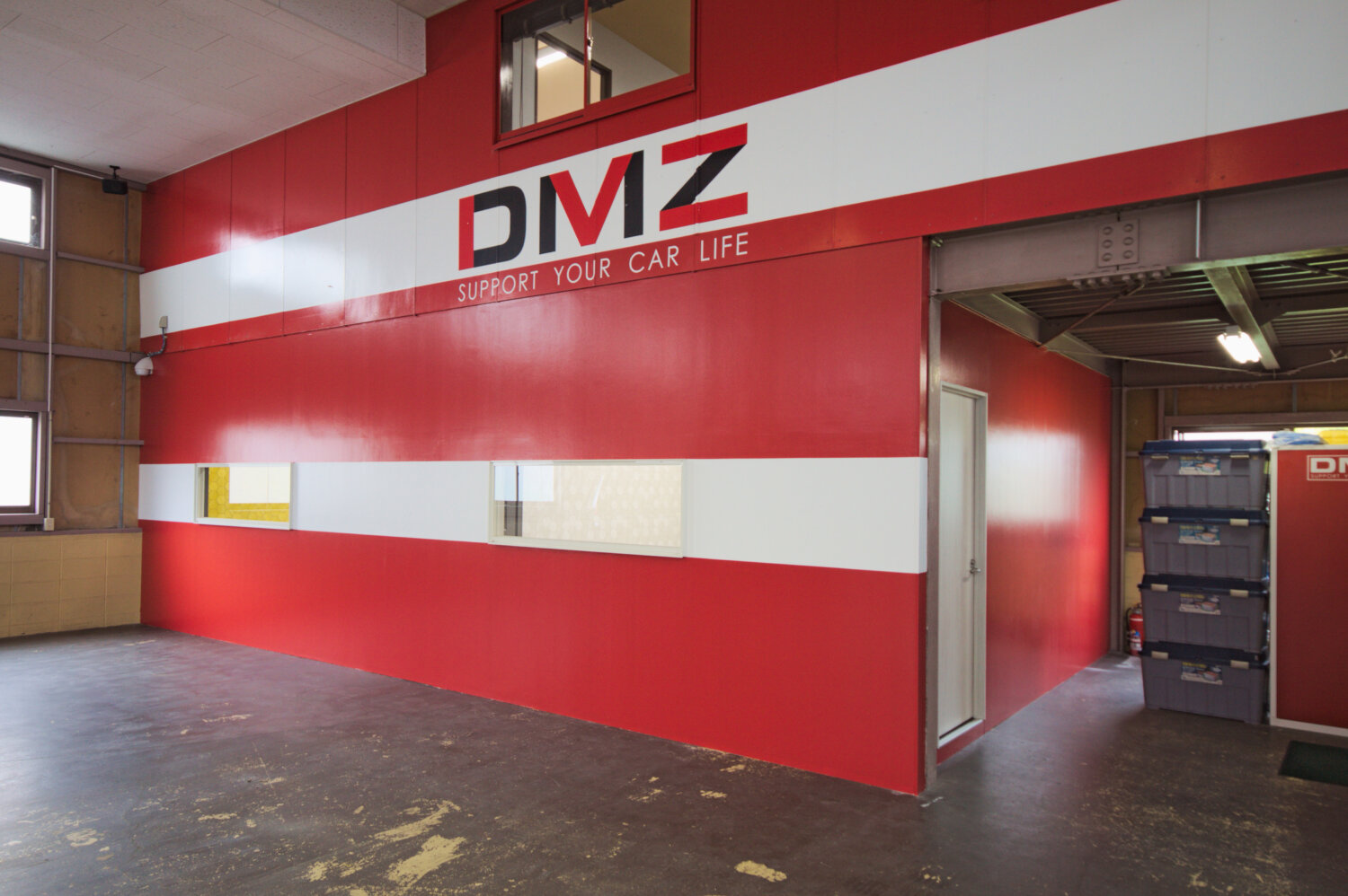 DMZ車販売店 施工実績