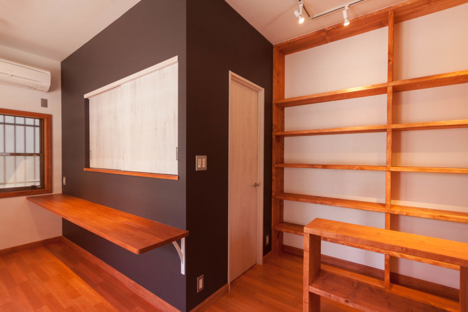 くわのみ書房 施工実績