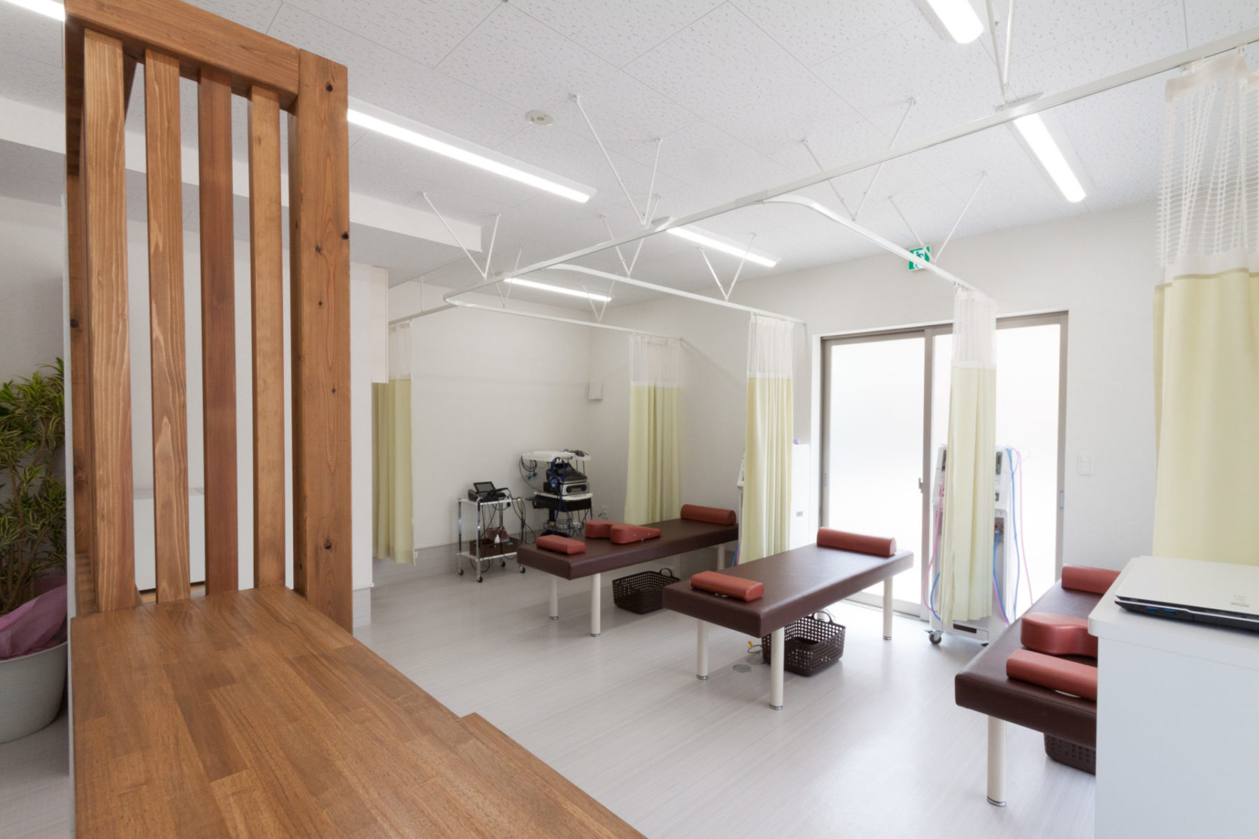 梅島ふくろう接骨院 施工実績