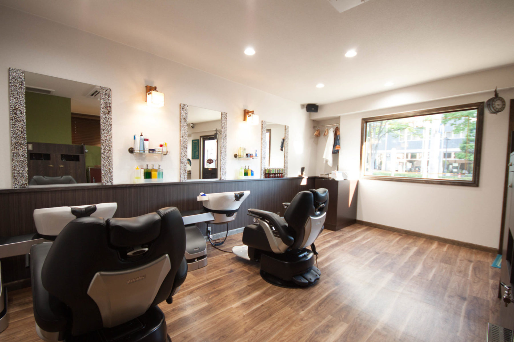 BARBER 空と風 施工実績