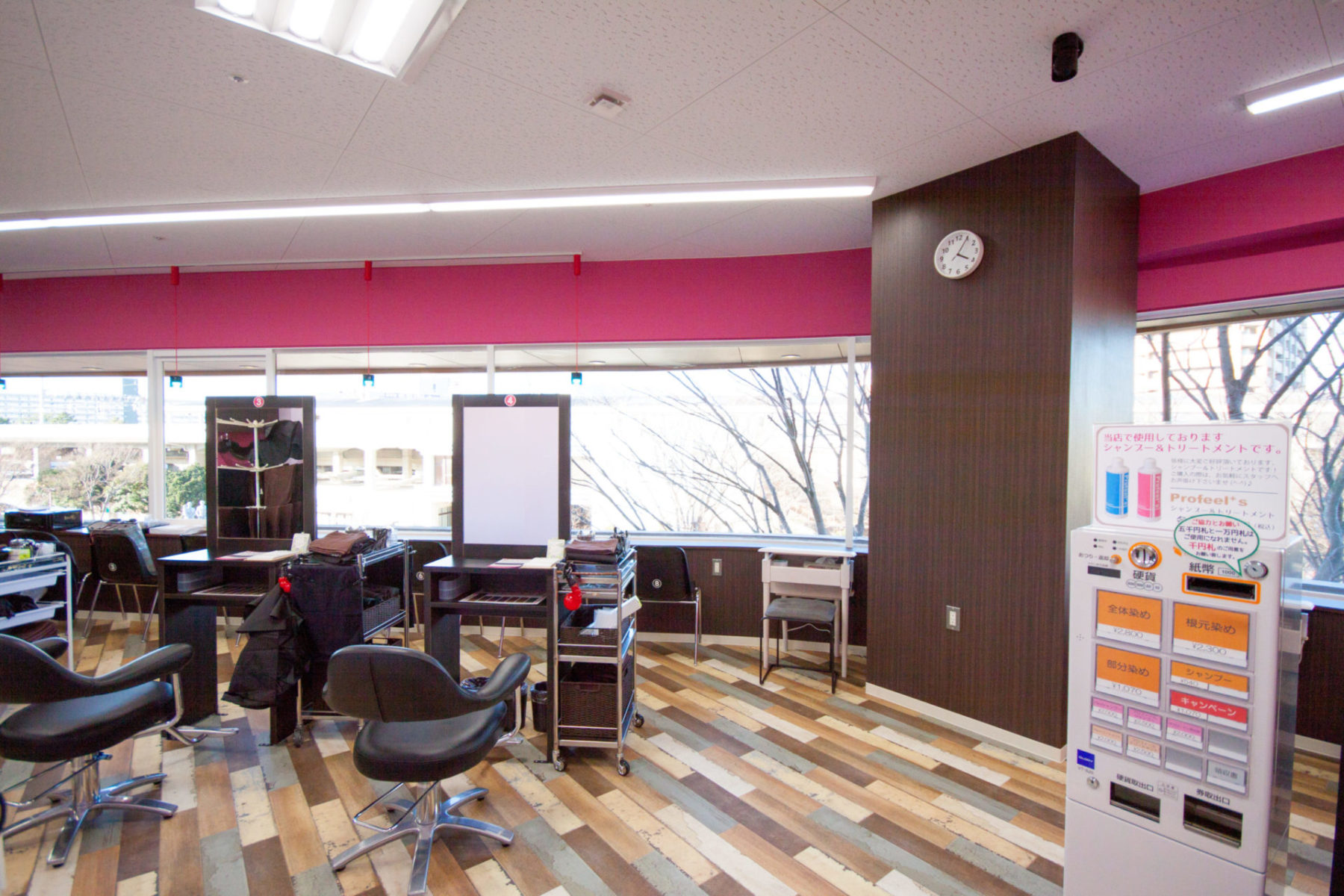 サンキューカラー2号店 施工実績