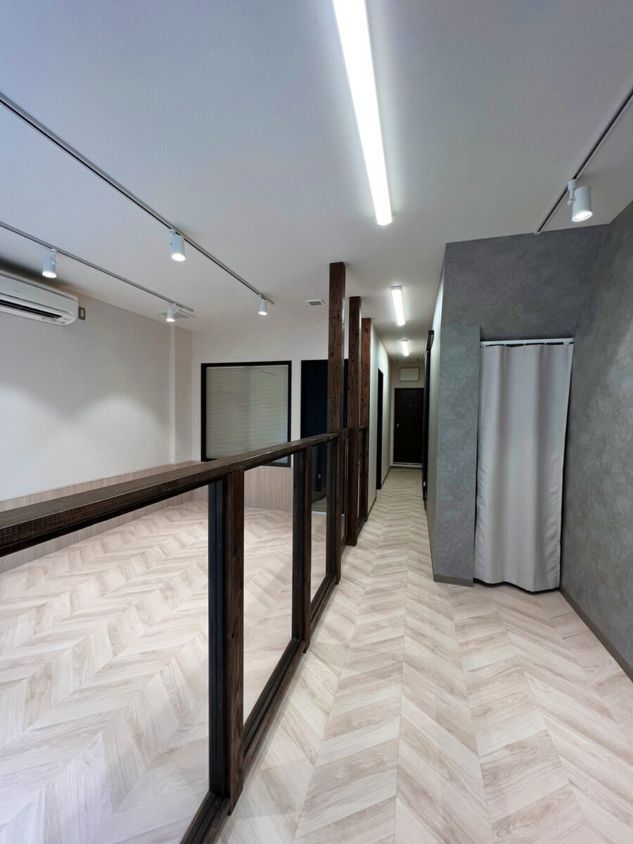 Dog school & Hotel Gaw 施工実績