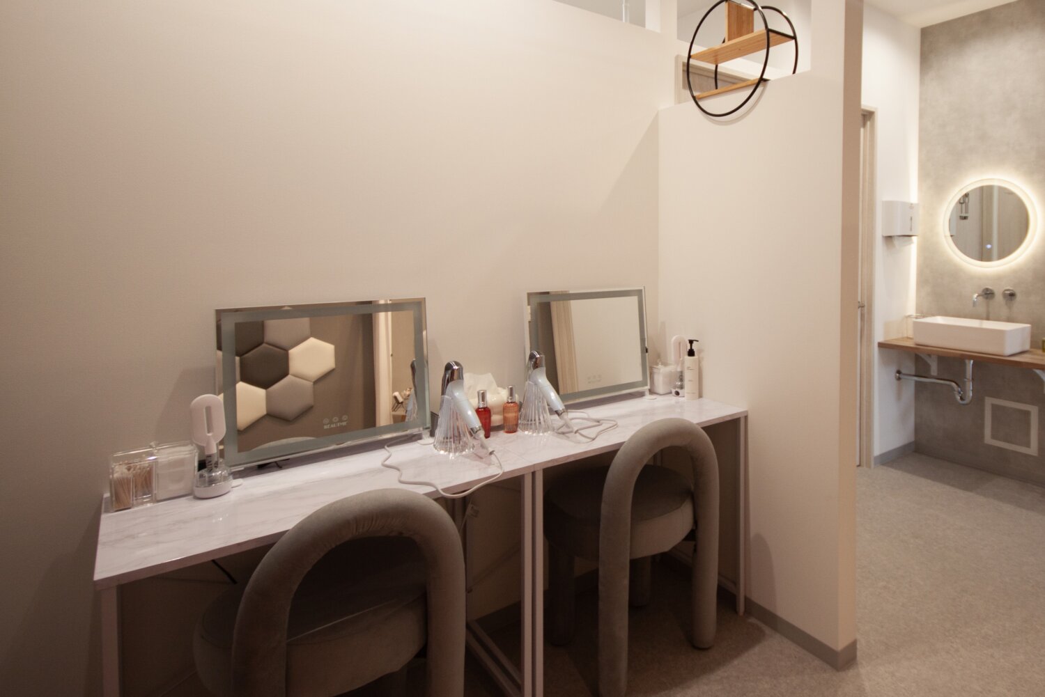 LAUNA body care salon 施工実績